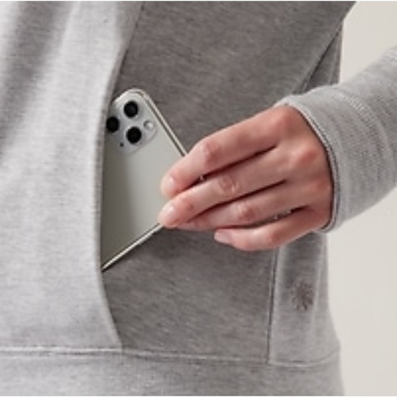 Athleta Apollo Crewneck Sweatshirt in Gray Size Large - Picture 3 of 11